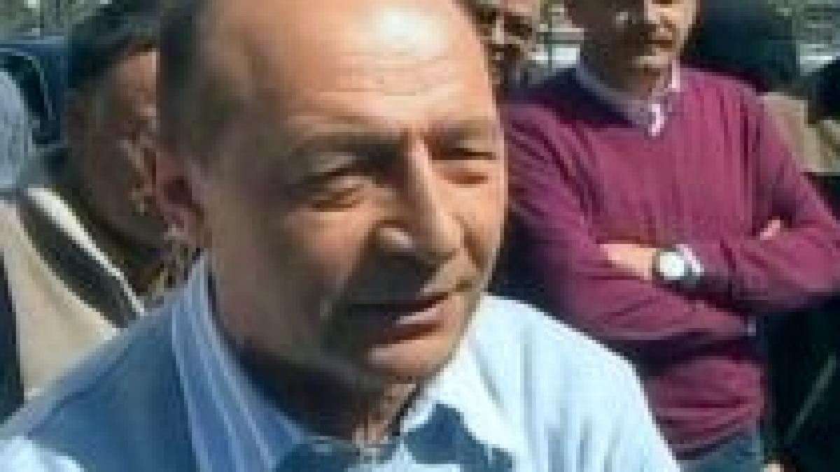 traian basescu doi si un sfert trebuie reformata din temelii nu desfiintata