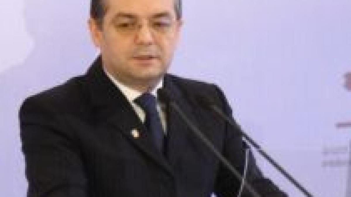 boc aproba inghetarea salariilor si reducerile de sporuri si personal