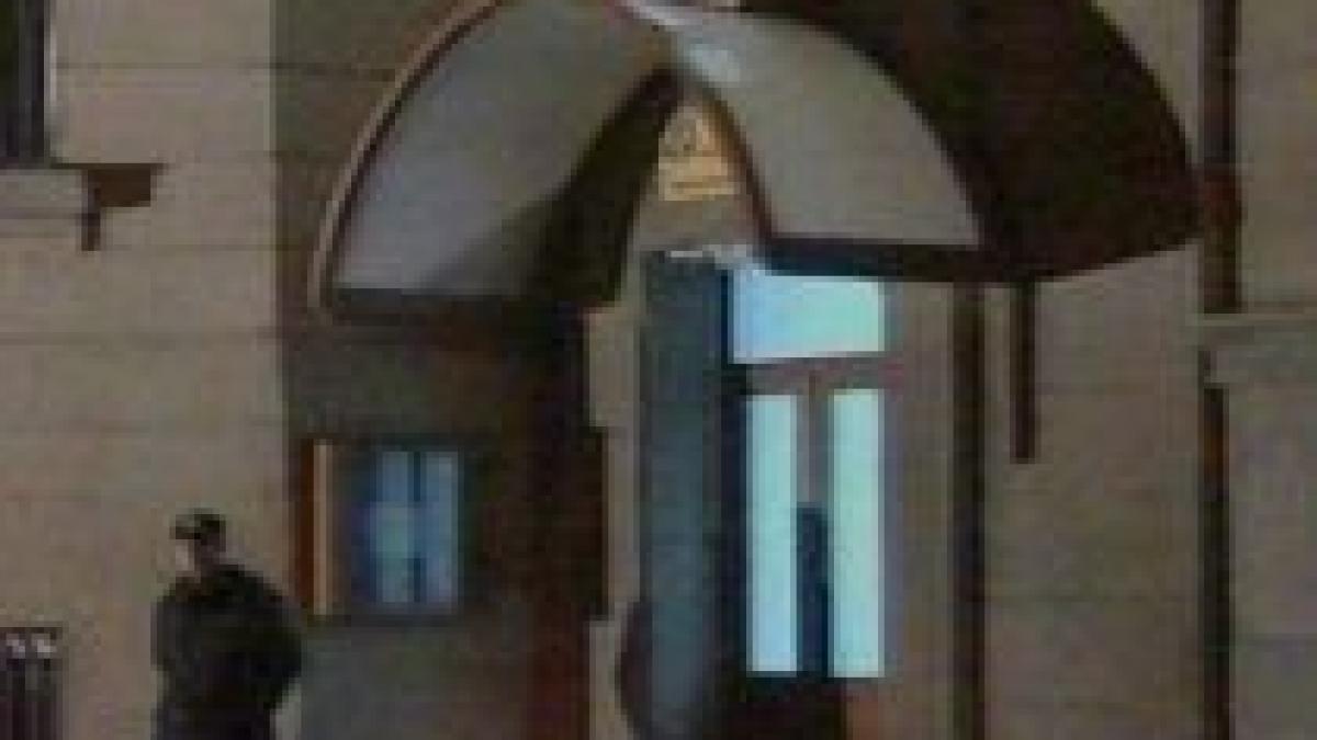 Consulul României la Milano, implicat în scandalul DGIPI, chemat pentru lămuriri de premierul Boc