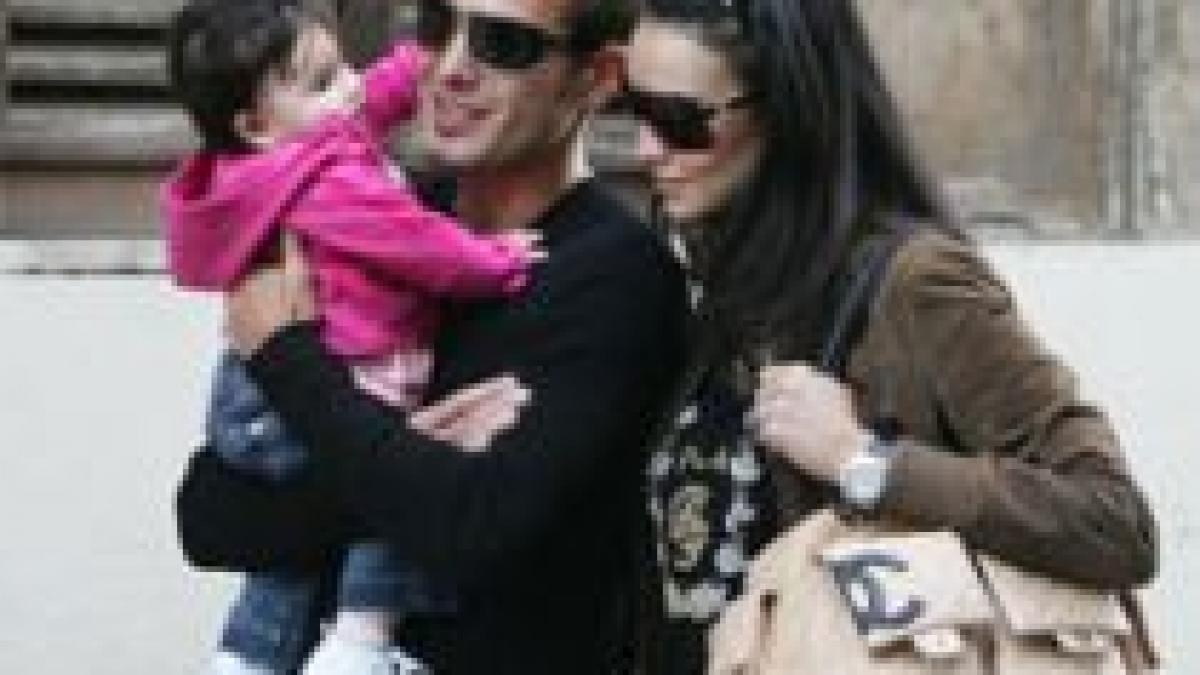 mutu si a cumparat casa in florenta si plecarea de la echipa nu mai pare atat de sigura