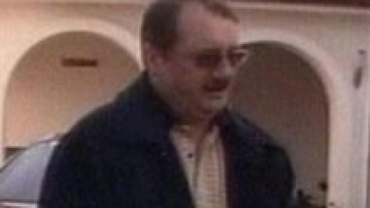 mircea basescu nu renunta la termenul gaozar ziaristii sa si ceara scuze