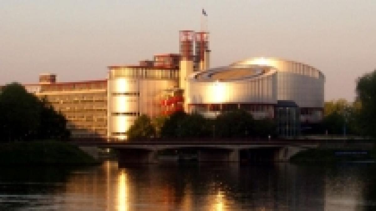 un roman a incercat sa intre cu forta in cladirea curtii europene a drepturilor omului de la