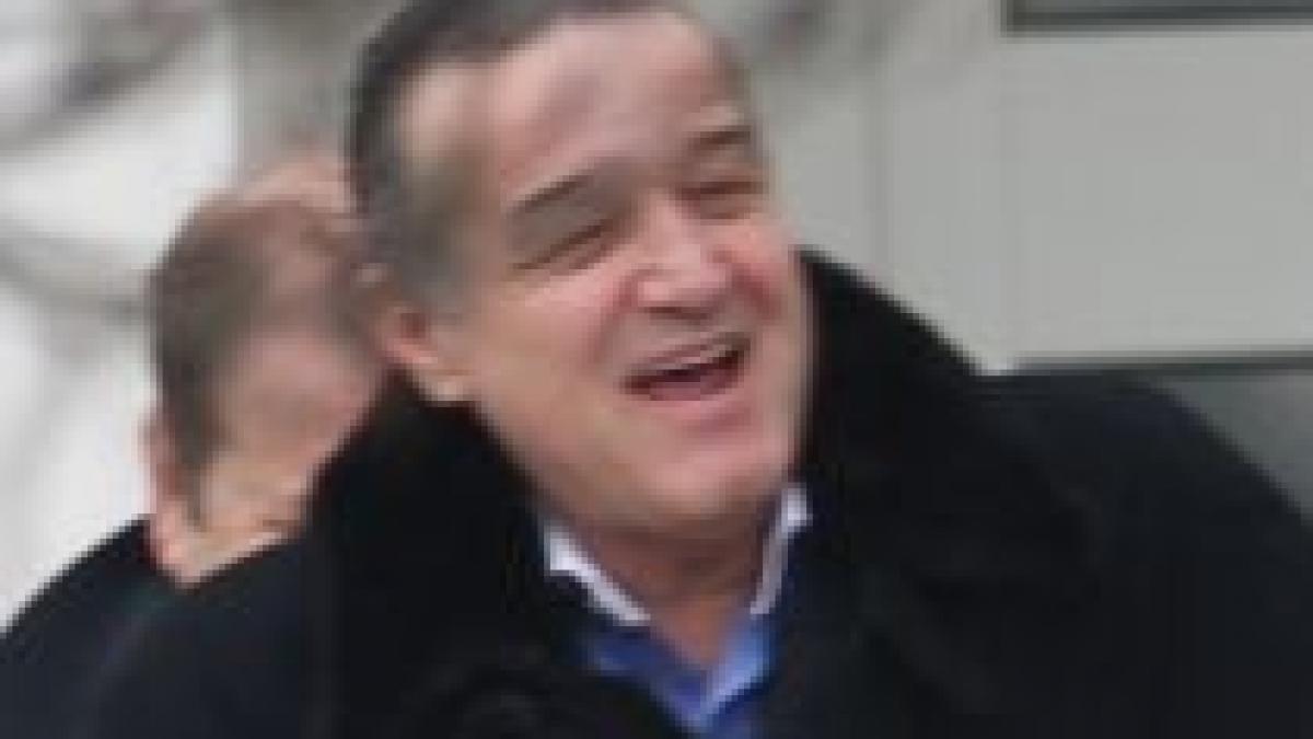 dovada asa zisei sechestrari gigi becali filmat in timp ce vorbeste cu hotii video