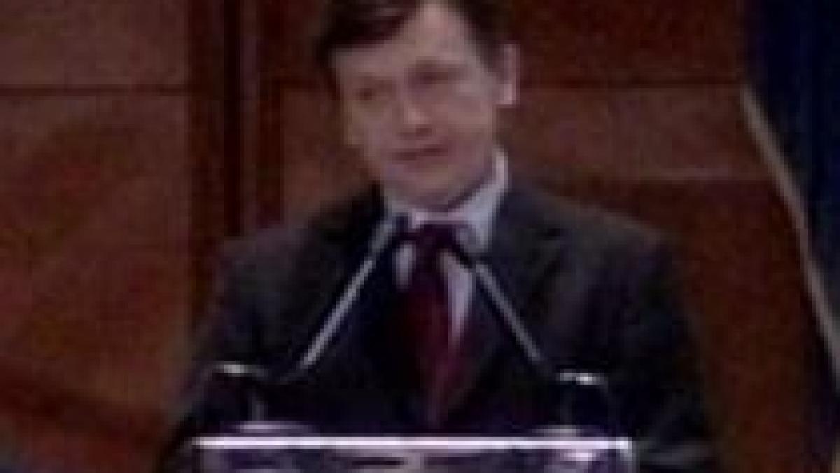 crin antonescu romania politica de astazi e o conjuratie a nepasarii