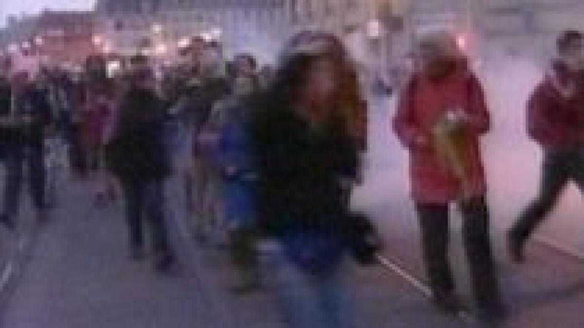 Manifestări violente anti-NATO, la aniversarea de 60 de ani a Alianţei