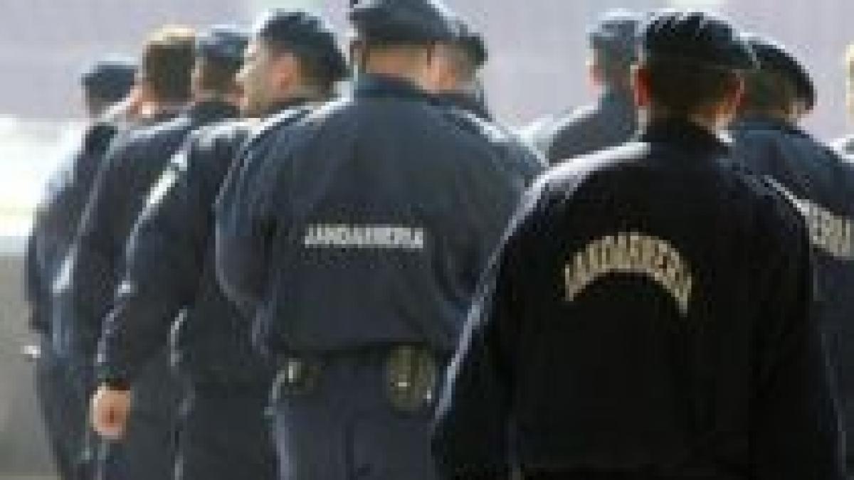 brasov o suta de jandarmi mobilizati in comuna racos pentru a calma un conflict interetnic