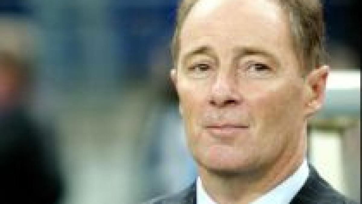 colega de suferinta a romaniei nationala insulelor feroe l a numit pe brian kerr ca selectioner