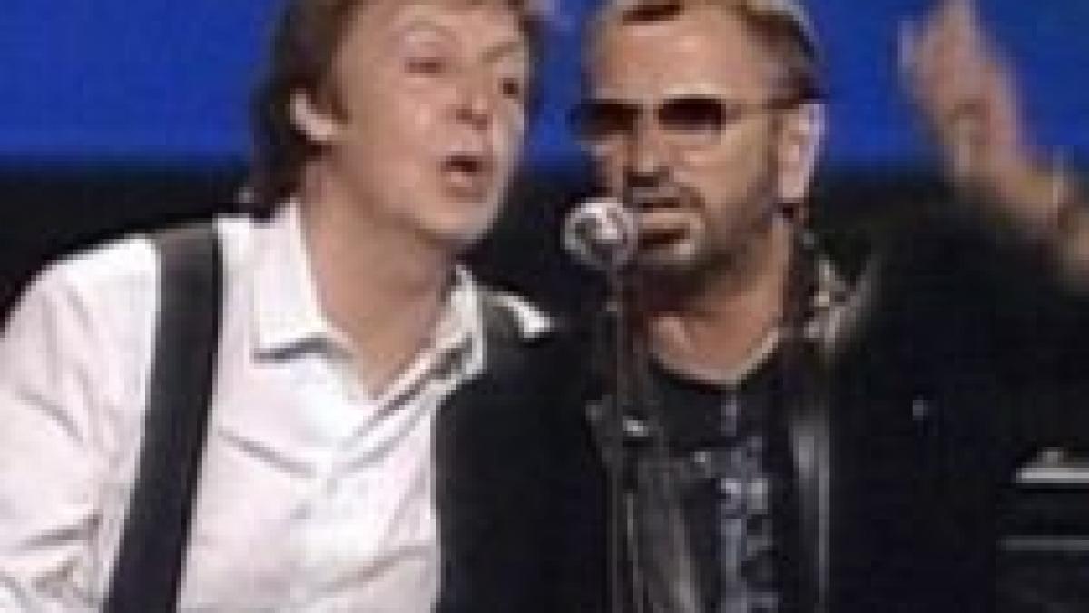 paul mccartney si ringo starr reuniti intr un concert video