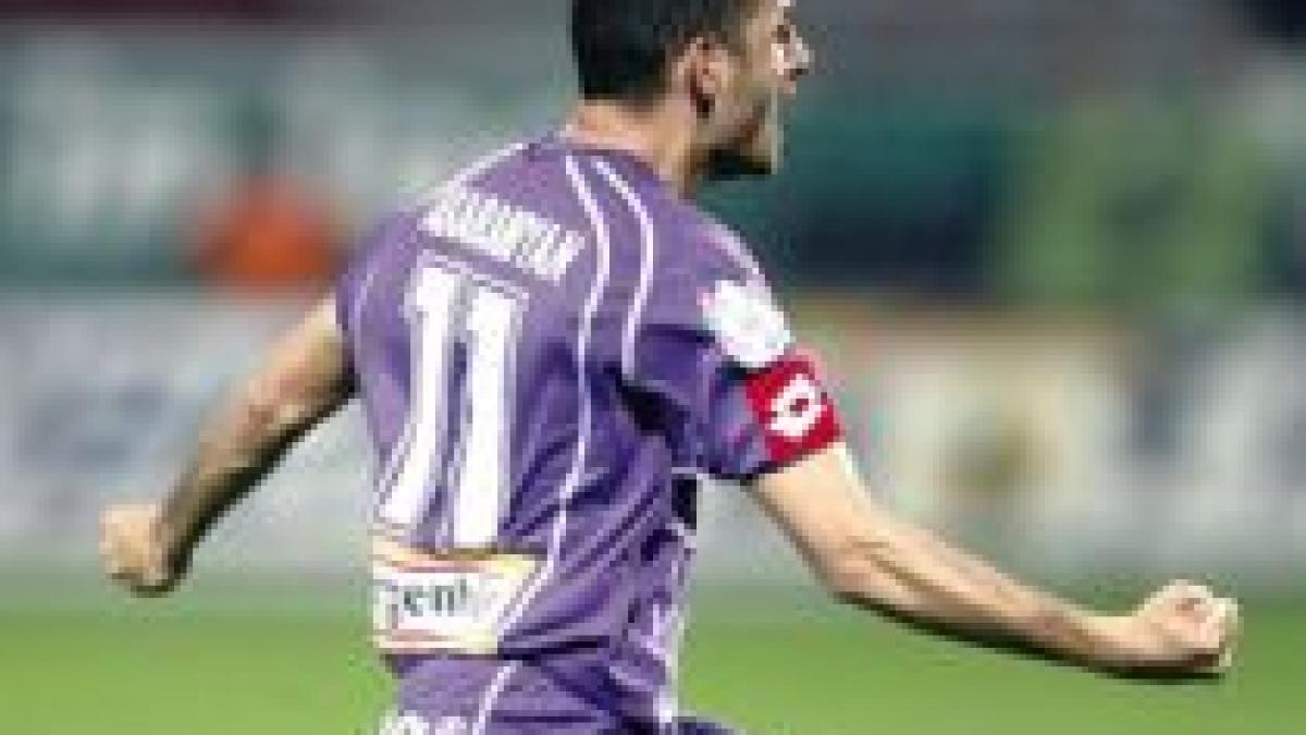 fc timisoara smulge trei puncte din giulesti dupa victoria cu rapid scor 2 0 video