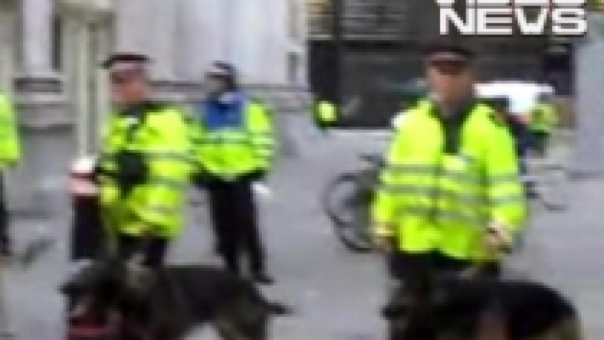 un politist britanic a fost suspendat din functie dupa ce o persoana a murit in timpul summitului