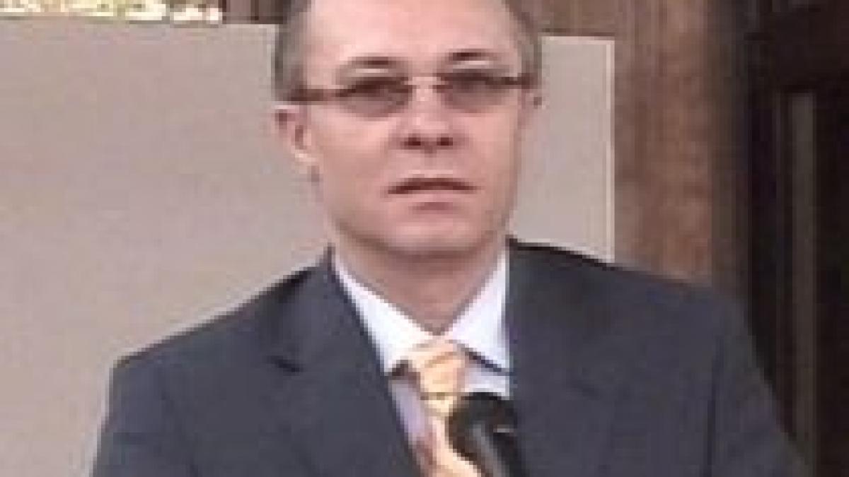 un roman retinut in republica moldova pentru subminarea puterii de stat