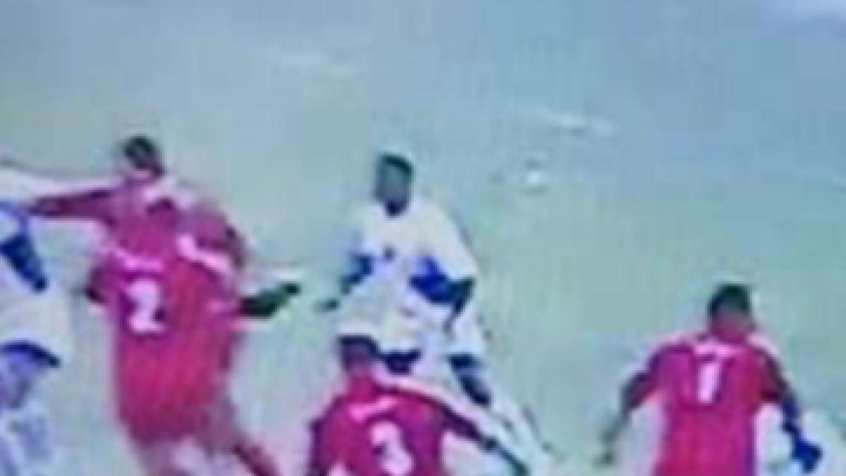 bataie ca n sapte pacate rugbistii de la dinamo si farul s au batut pana s au bagat in spital video