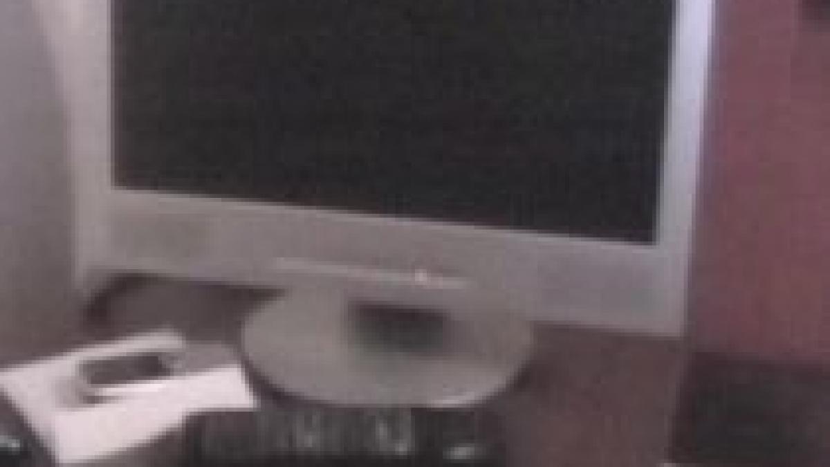 retea de hackeri anihilata la iasi