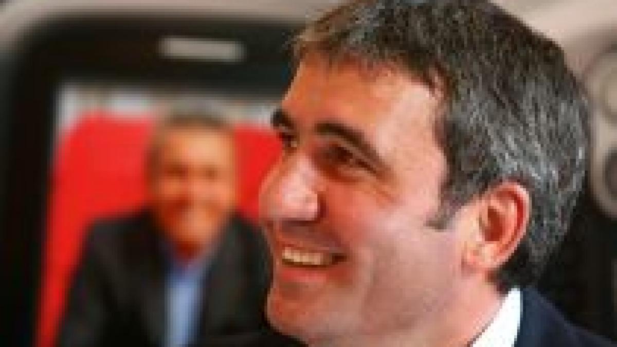 hagi ar fi o onoare sa fiu antrenorul echipei nationalei