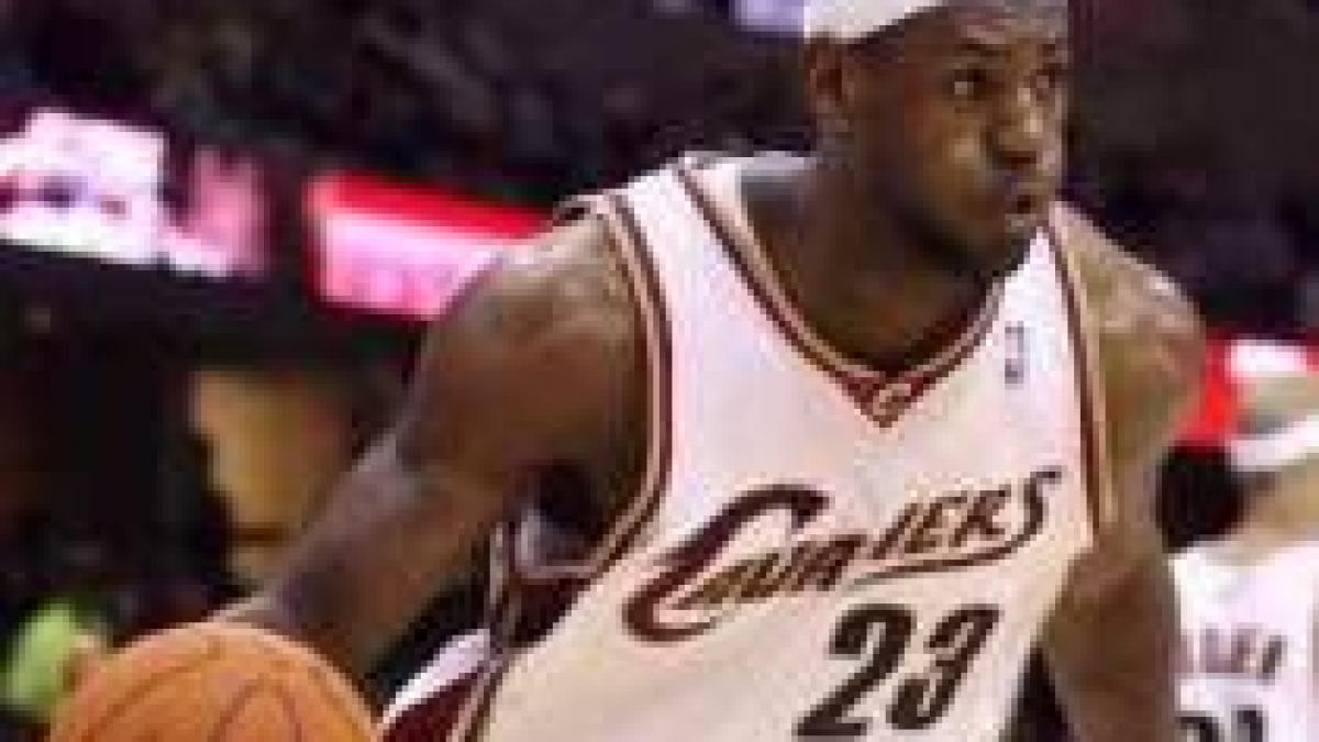 cleveland cavaliers sunt echipa sezonului regulat al nba dupa victoria cu indiana pacers scor 117