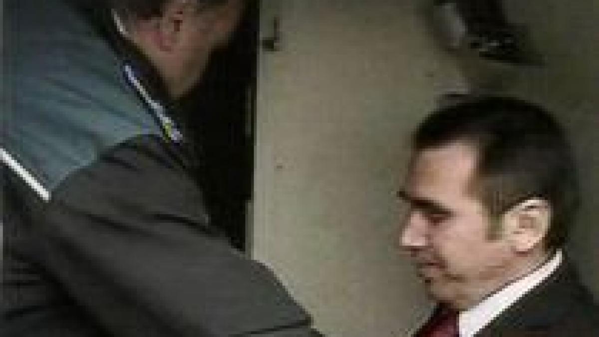 cornel penescu patronul fc arges si seful arbitrilor gheorghe constantin arestati pentru 29 de zile