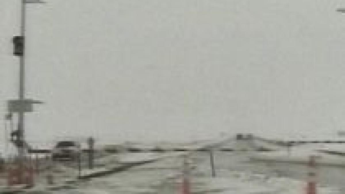 sua cinci copii morti si sute de oameni blocati din cauza ninsorilor abundente video