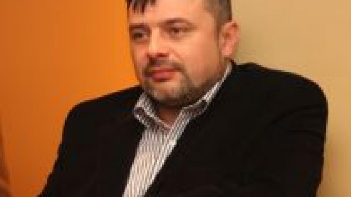 sponsorul aducerii luminii sfinte la suceava deputat pdl cu datorii bancare