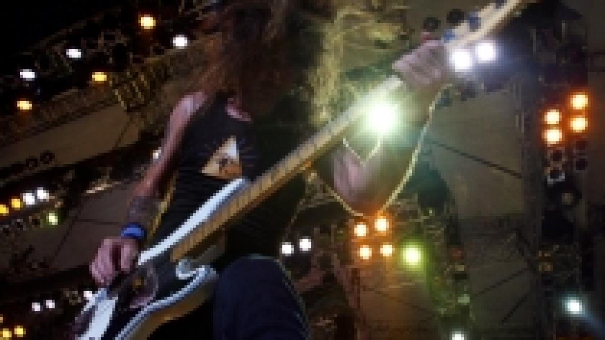 studiu rockerii la fel de extenuati ca muncitorii din constructii