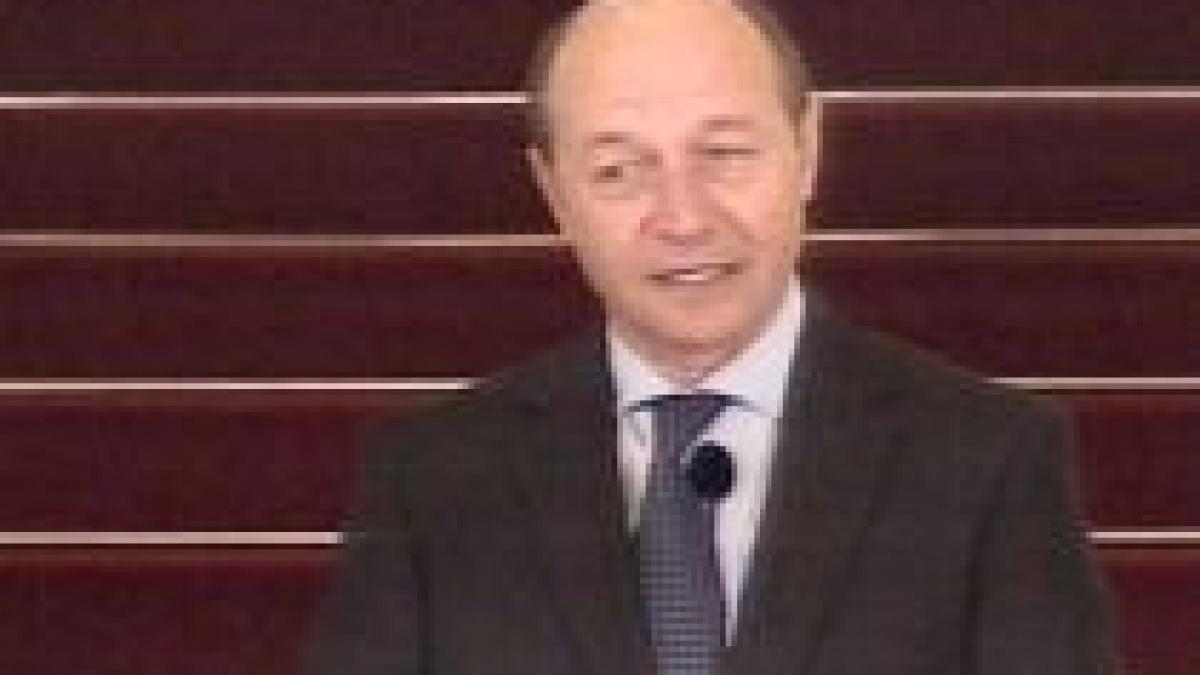 basescu romania isi va suplimenta trupele in afganistan cu circa 150 de militari video