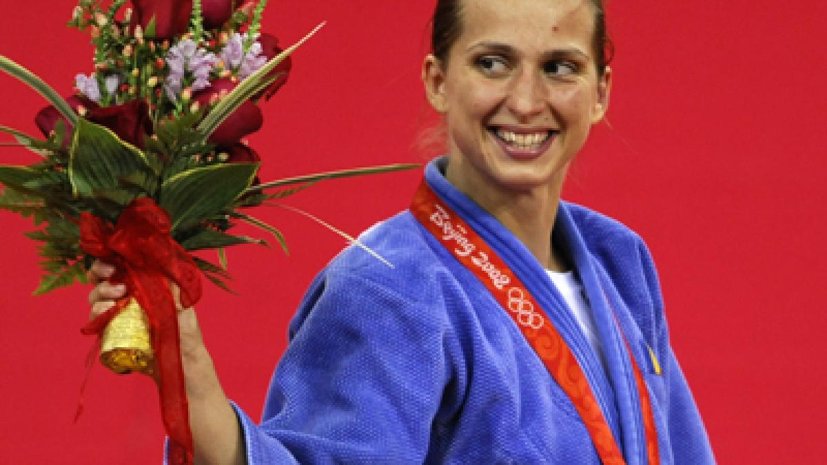 alina dumitru a obtinut doar medalia de bronz la campionatul european de judo