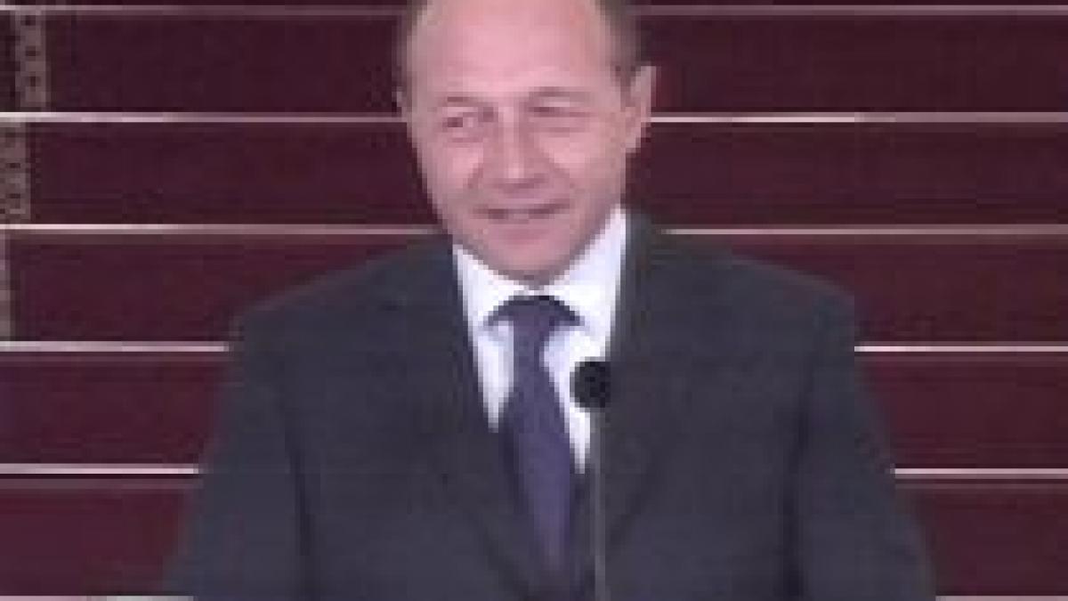 traian basescu abordarile extreme pot intarzia procesul de descentralizare video