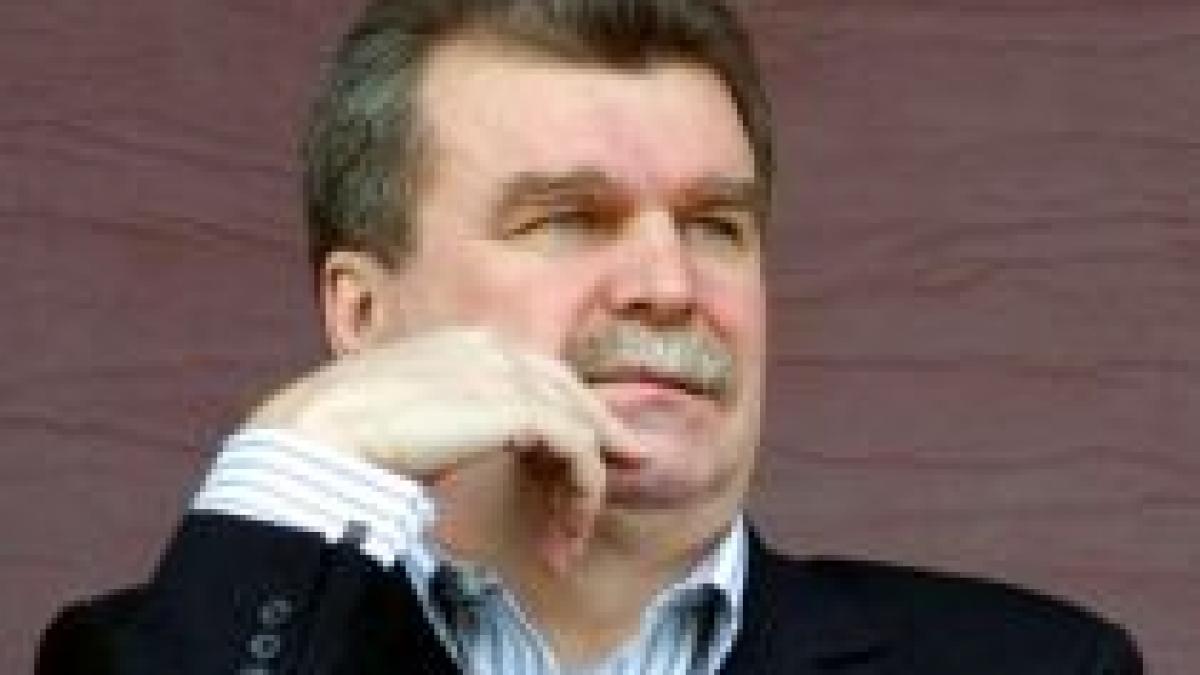 la masa cu dusmanul gigi becali a negociat cu dinu gheorghe venirea la steaua