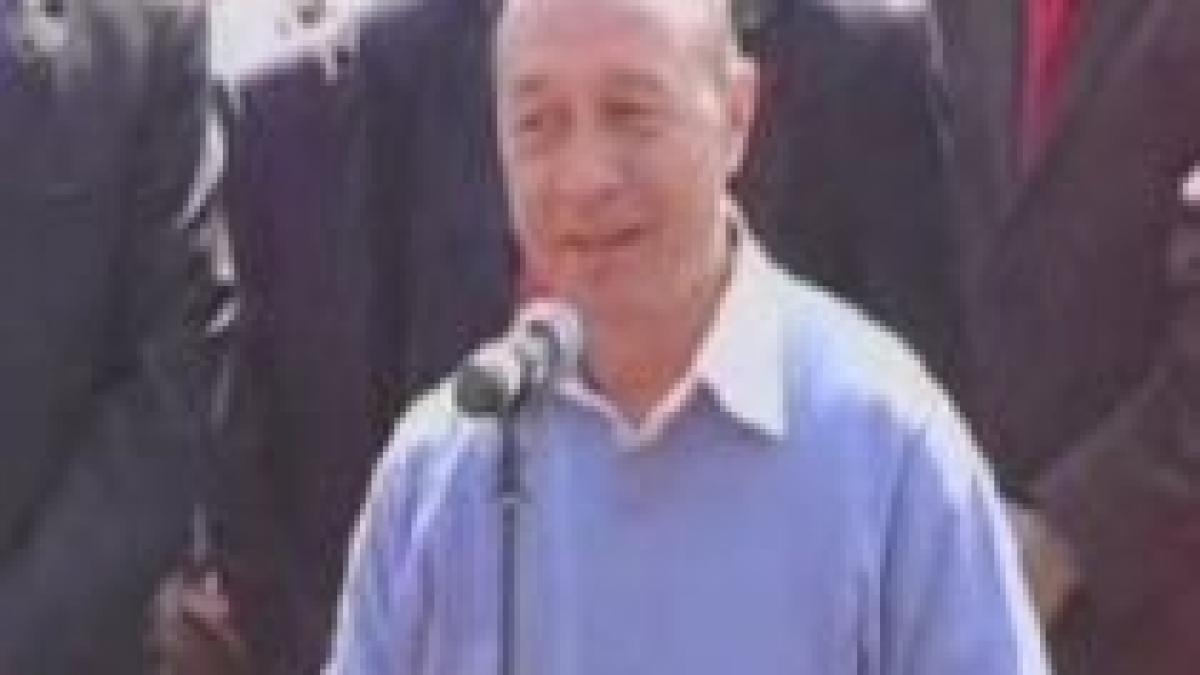 traian basescu si mircea geoana discursuri in tara oasului vom iesi cu bine din criza video
