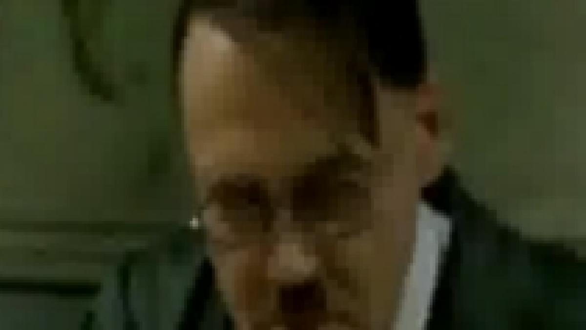 hitler enervat de succesul daciei sandero in germania video