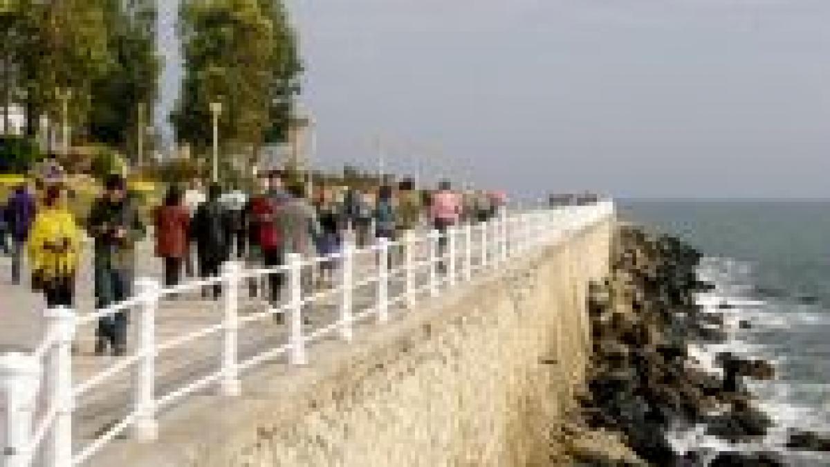 peste 20 000 de romani pe litoral de 1 mai