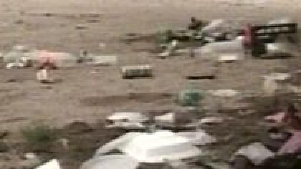 plaja din vama veche groapa de gunoi a petrecaretilor de 1 mai video