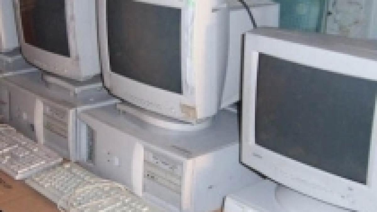 informatii strategice si confidentiale descoperite pe computere achizitionate la mana a doua