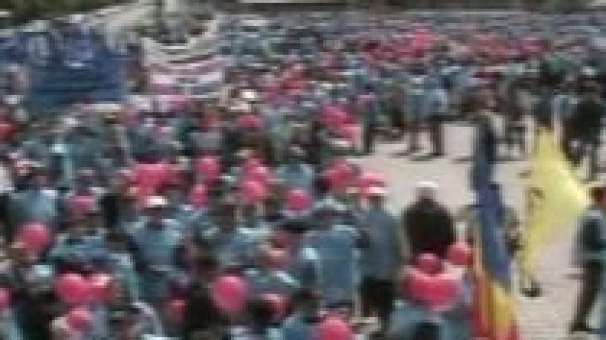 blocul national sindical organizeaza un miting si un mars in capitala 10 000 de oameni vor participa