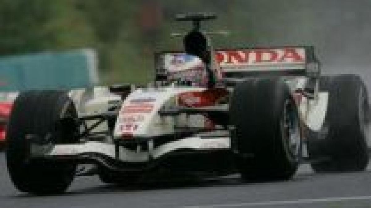 jenson button cel mai rapid in antrenamentele pentru mp al spaniei