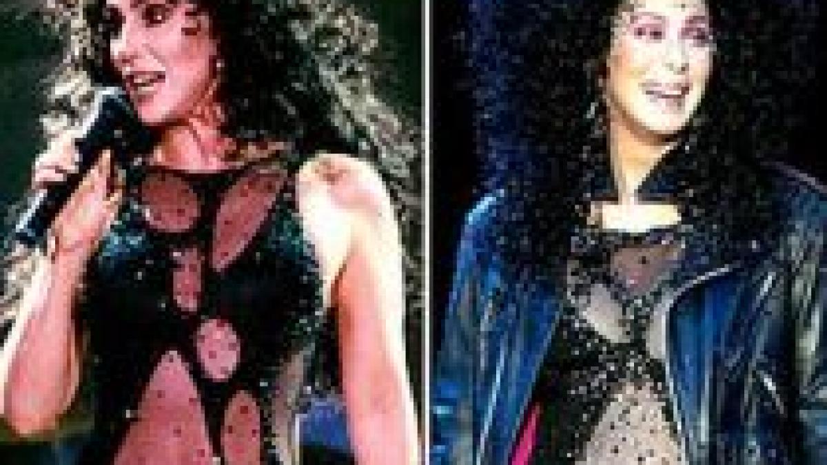 cher mereu tanara la 62 de ani artista a purtat un body de acum 17 ani