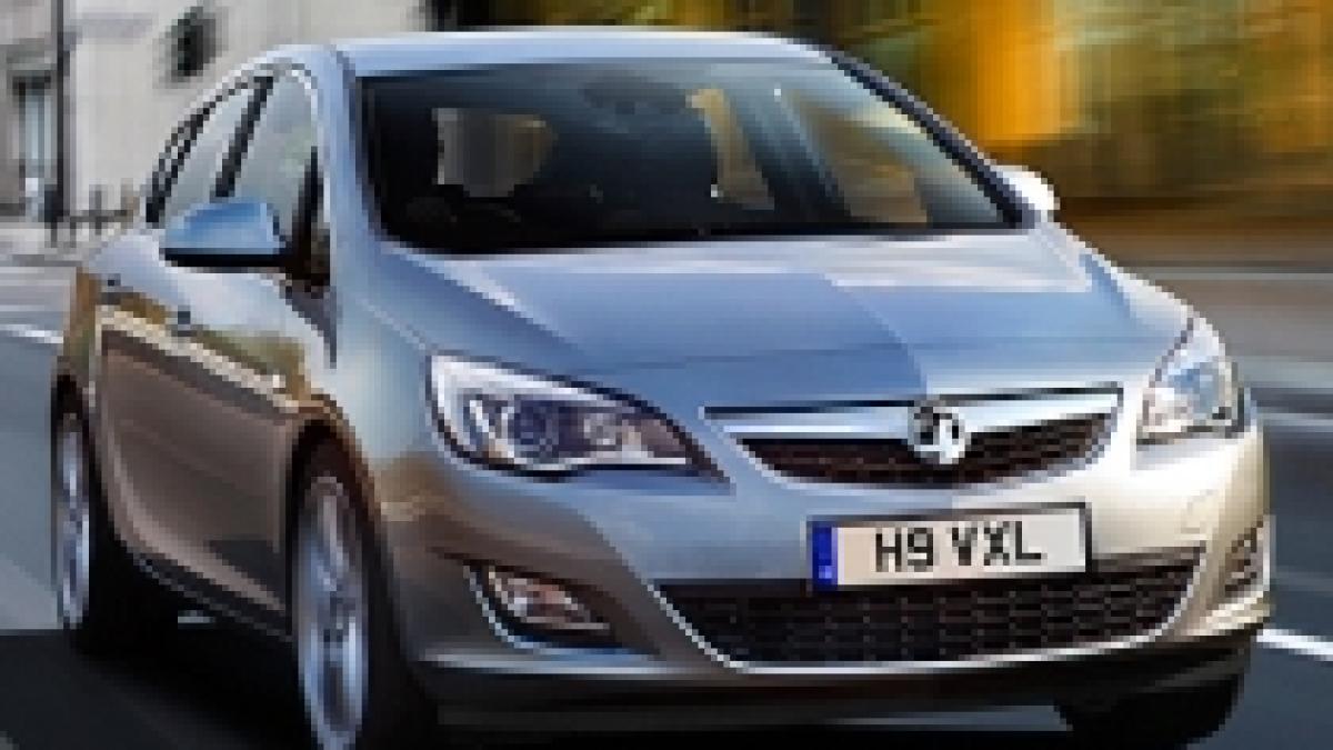 imagini oficiale cu noua generatie de opel astra video