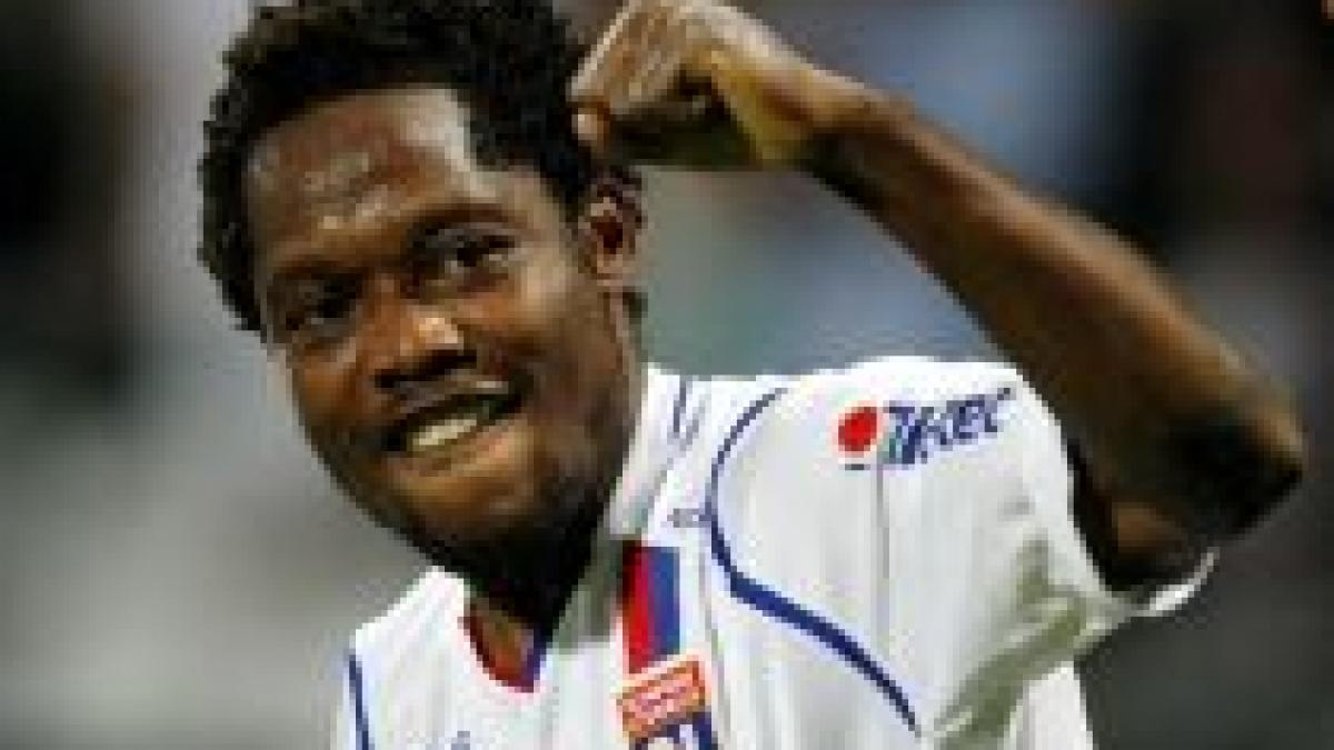 lyon mai stie fotbal si o invinge pe nantes 3 0 poate psg sa tina pasul video