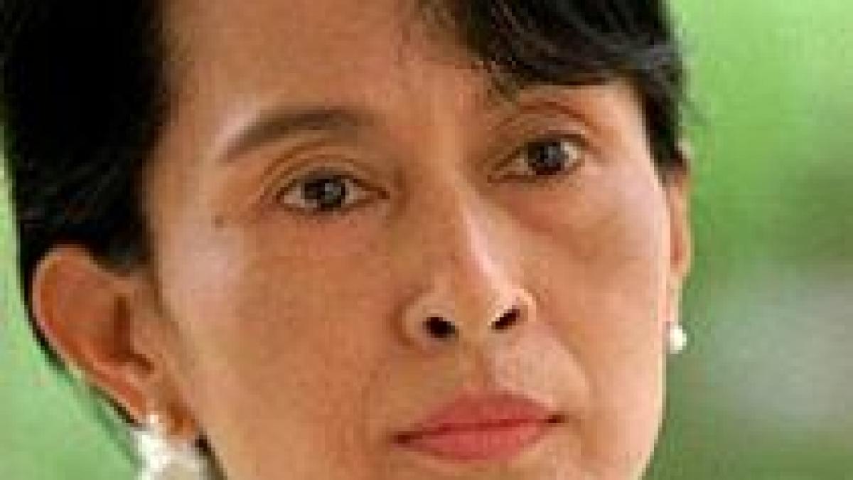 laureata premiului nobel pentru pace aung san suu kyi a fost incarcerata