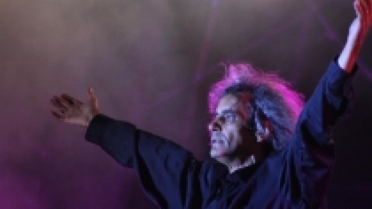 cristi minculescu inapoi pe scena la sfarsitul lunii iulie