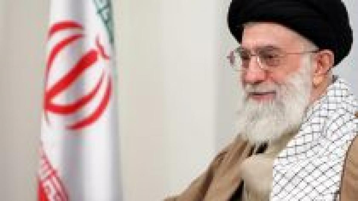 iran liderul suprem avertizeaza contra doctrinelor occidentale