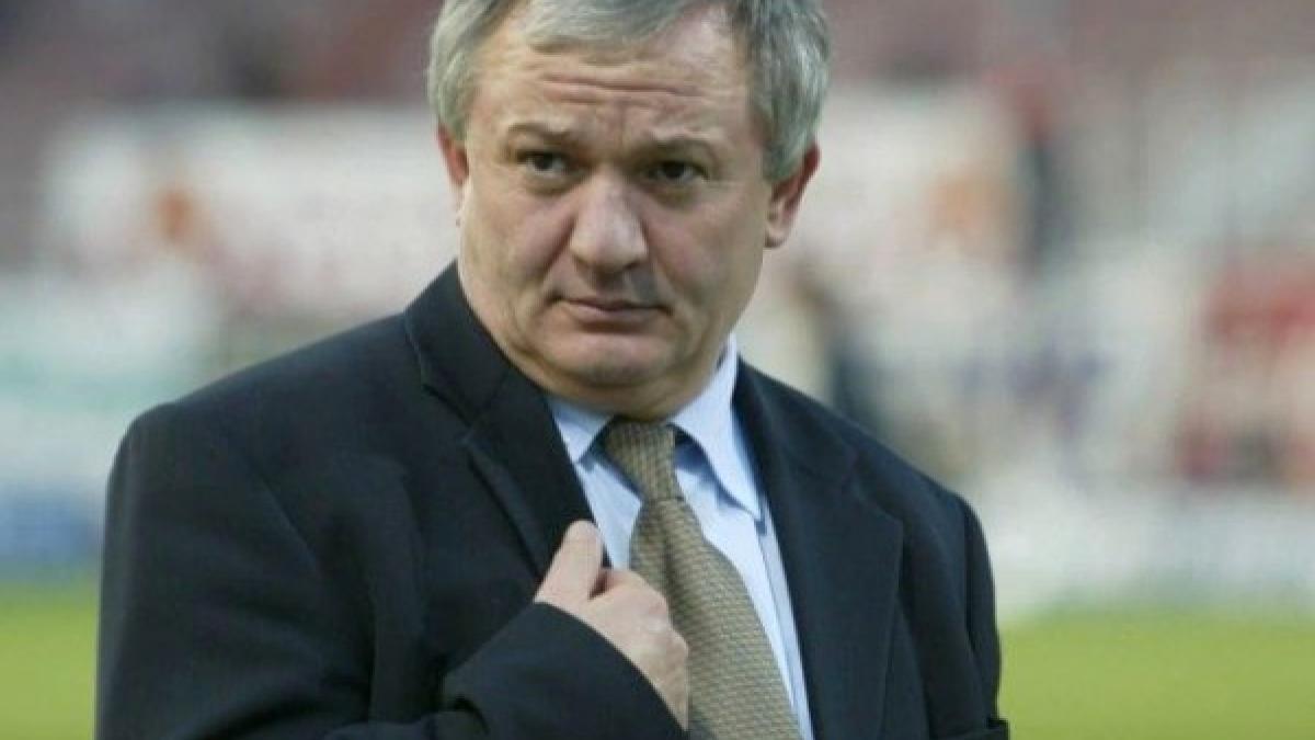 copos il tenteaza pe porumboiu isi schimba rapid patronul