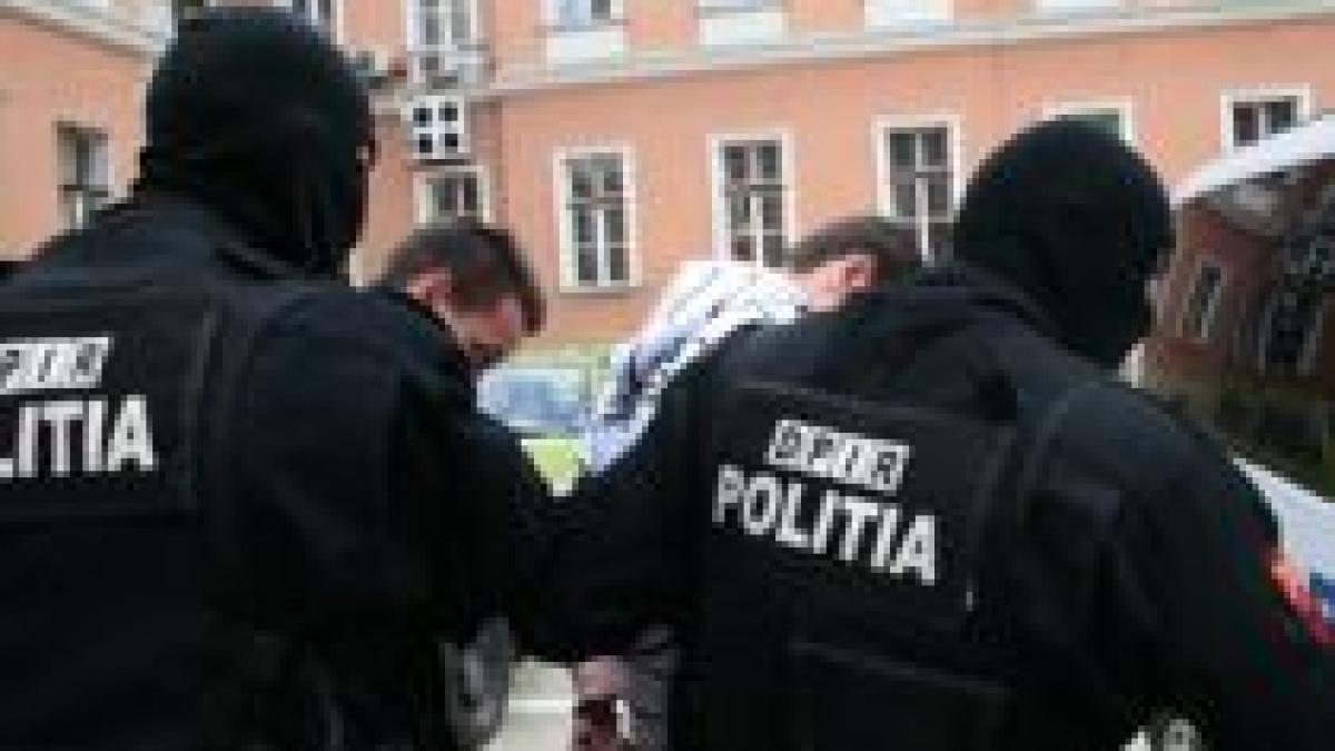 75 de grupari periculoase anihilate de autoritatile romane in primele patru luni ale anului