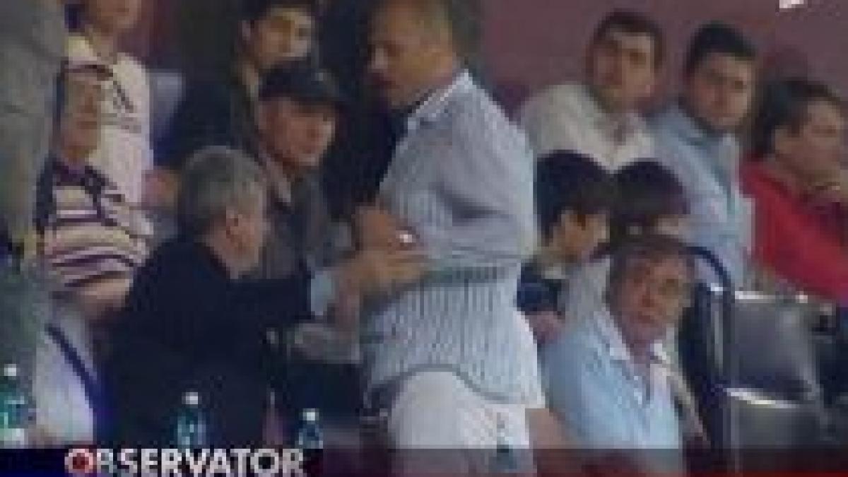 purtatorul de cuvant al politiei impasibil in fata unui potential conflict video