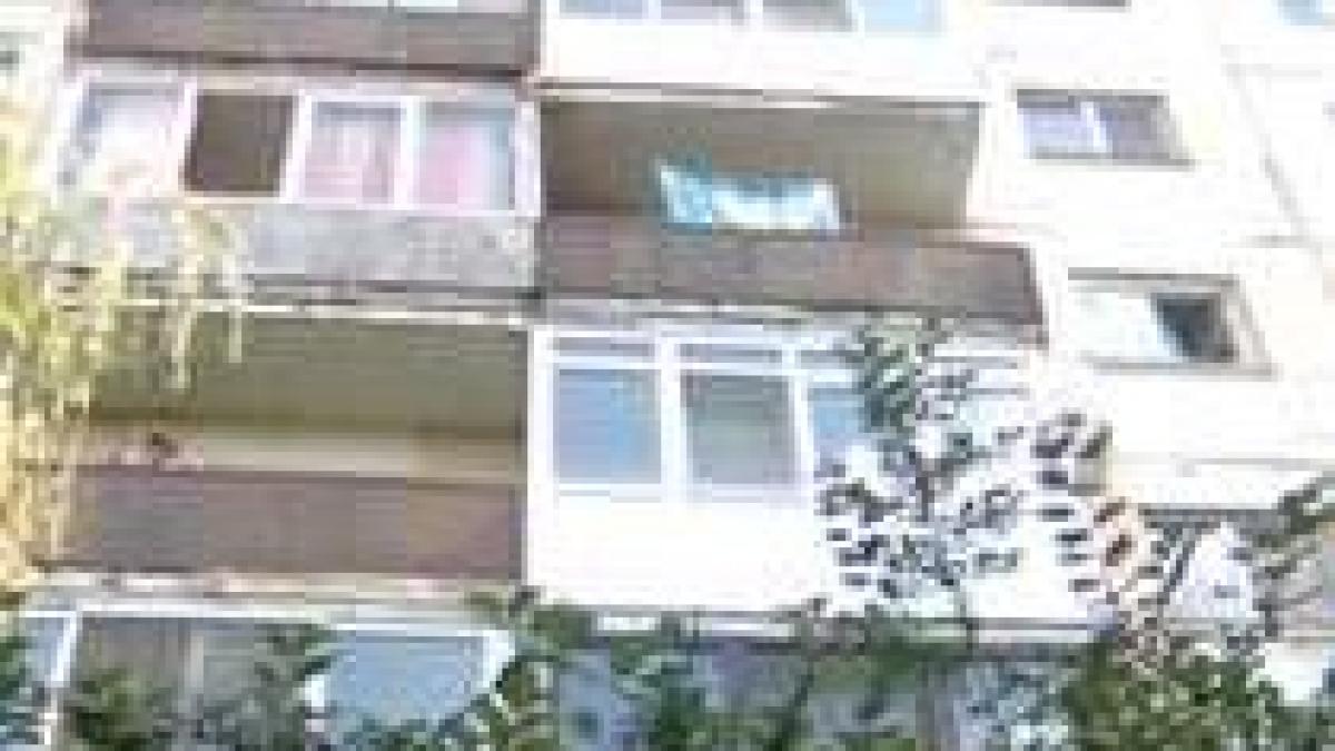 cartierul militari fata in fata cu gripa porcina la mine pe scara nu a ajuns o fi mai incolo