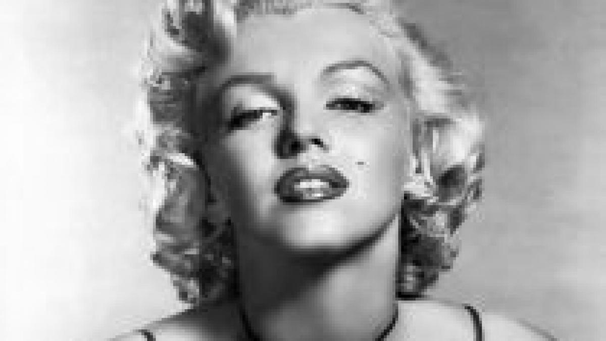 fotografii inedite cu marilyn monroe pe vremea cand nu era celebra descoperite de revista life