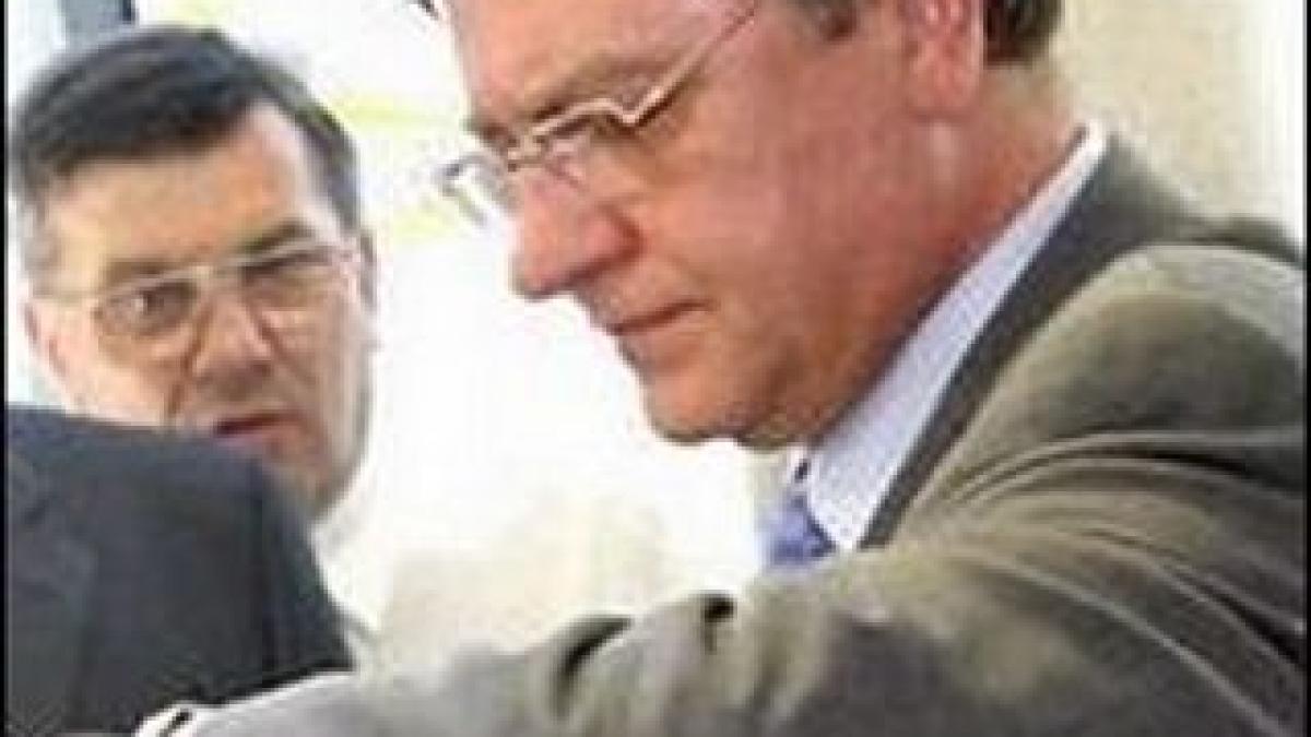 frf taie in carne vie minim 8 romani pe foaia de joc si mari restrictii la fuziuni de cluburi