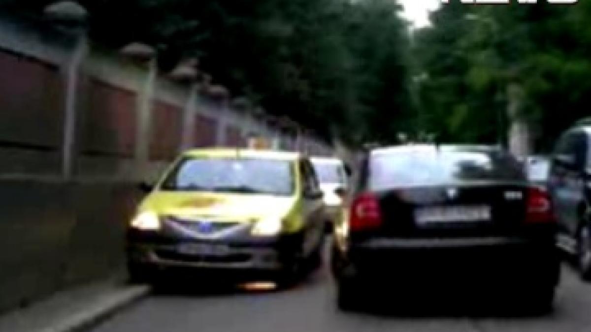 cum sa iti parchezi masina fara sa poata fi ridicata sau despre ironiile politiei din iasi video