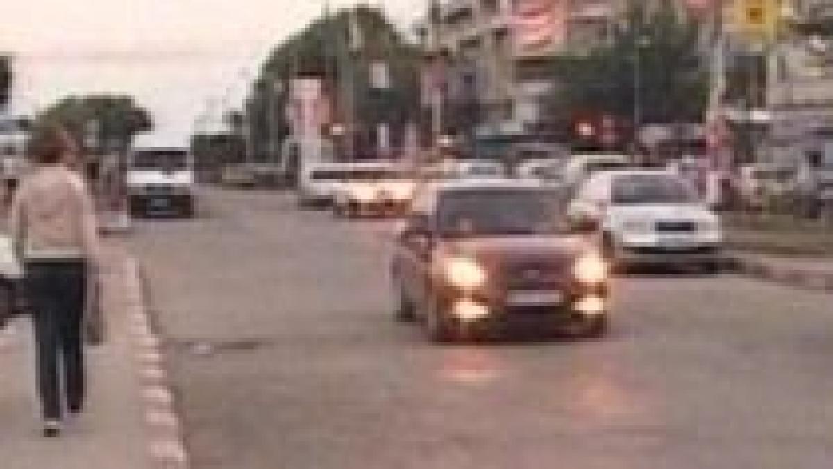 tanar din calarasi impuscat in timp ce se afla in propria masina video