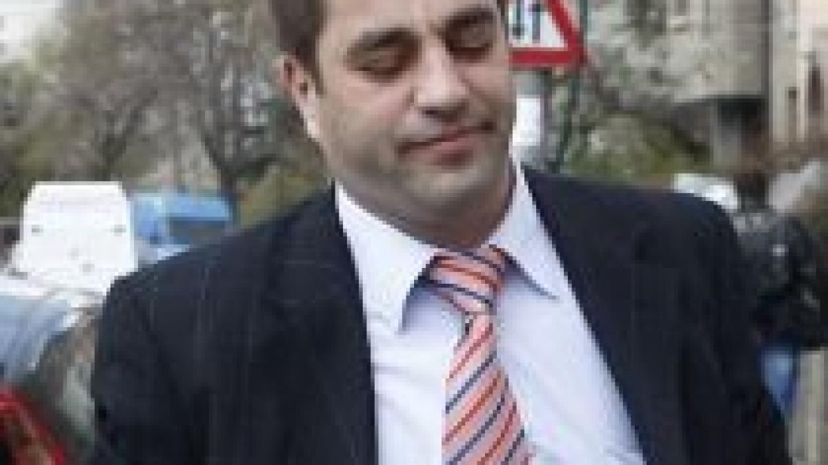 frf da un vot de incredere comisiilor si reconfirma sefii acestora cu daniel cernat in frunte