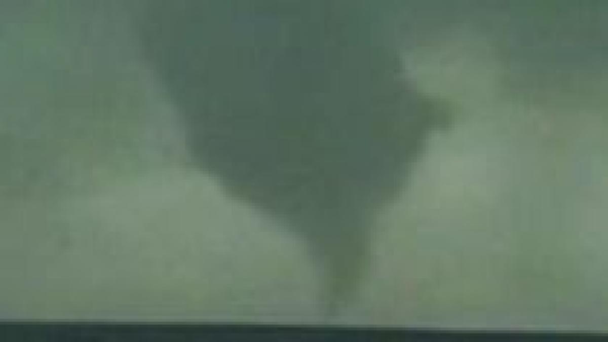 imagini spectaculoase ale unei tornade surprinse in statul american wyoming video